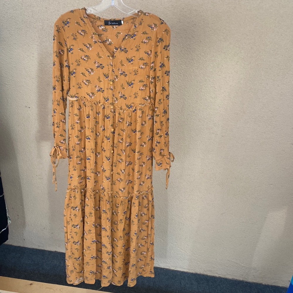 Dress, maxi, medium